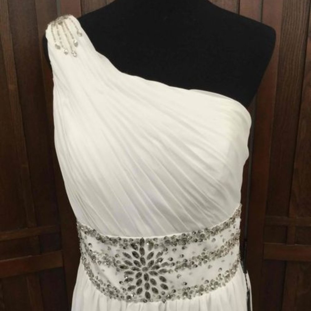 Wedding Dress Izidress White One Shoulder - Picture 8 of 10